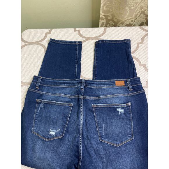 Judy Blue Slim Fit Distressed Mid Rise Blue Jeans, Size 24W, Jb82104dk-pl - Picture 10 of 12